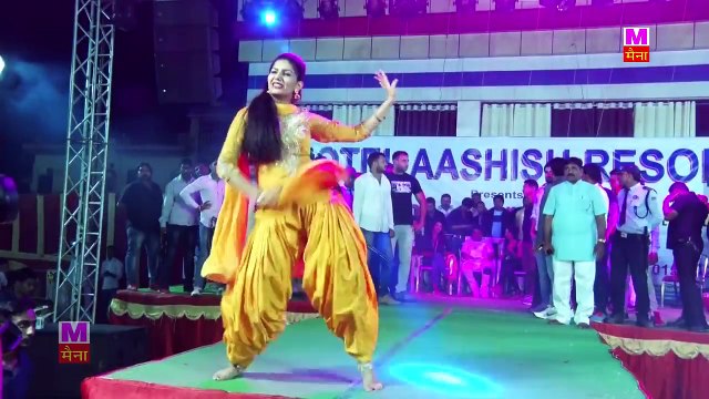 लक्ष्मणगढ़ में सपना ने किया ऐसा डांस - इस डांस ने मचाई धूम