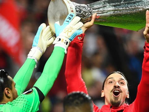 Mourinho 'so sorry' for injured Ibrahimovic