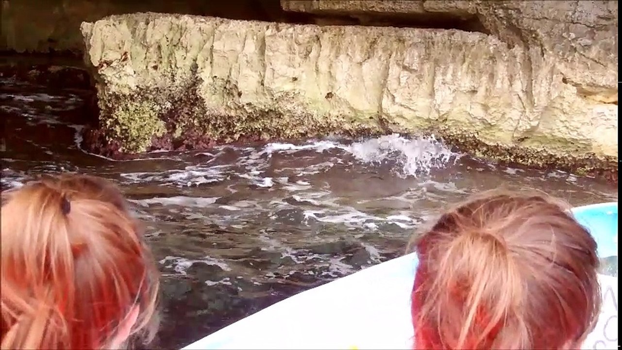 'Hey Alta, ich war auf Malta' oder 'The Blu Grotto' . . .