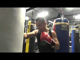 boxing star saul neno rodriguez CAN CRACK! WORKING Bag EsNews Boxing
