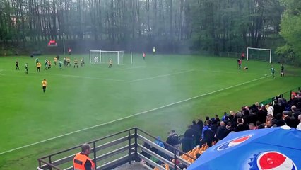 Fenomenalne nożyce Michała Bojdysa w 4 lidze polskiej.