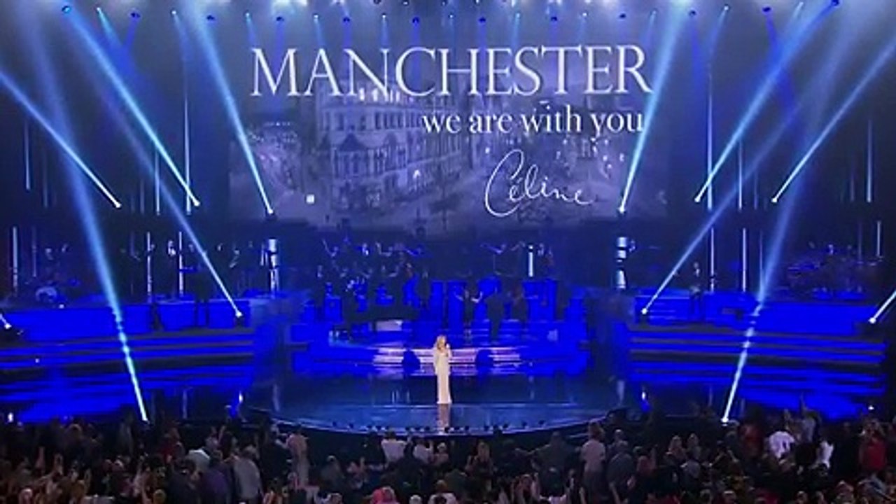 Céline Dion rend hommage aux victimes de l'attentat de Manchester