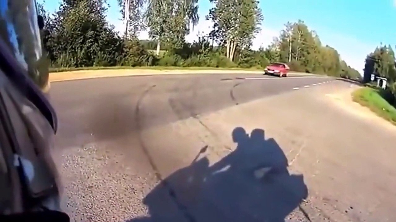 cycle VS CAR [Scary Crash]