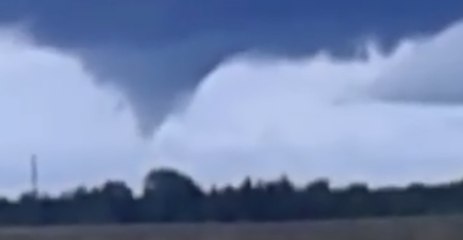 Possible Tornado Spins up Near Jeffersonville