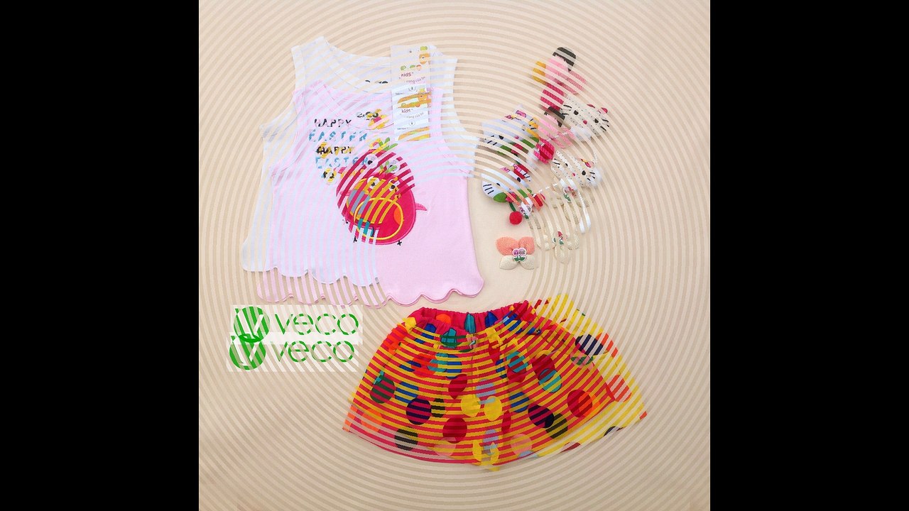 quần áo trẻ em giá sỉ ecokids.com.vn - bộ sọt bé gái hình con gà duyên dáng