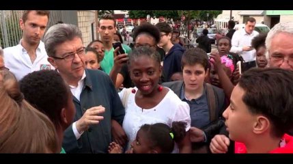 Quotidien : Jean-Luc Mélenchon calme des enfants, la vidéo buzz