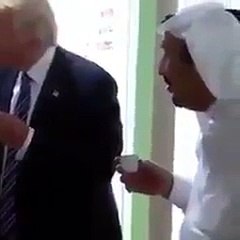 Saudi king makes Trump follow sunnah