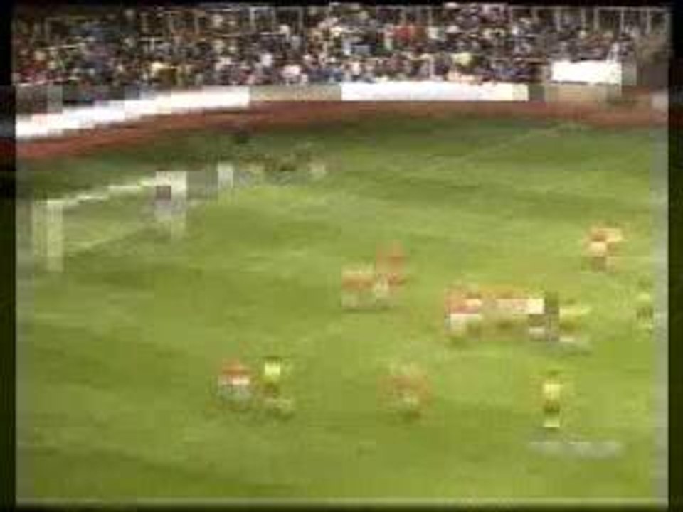 [Pub] Un mur au foot...