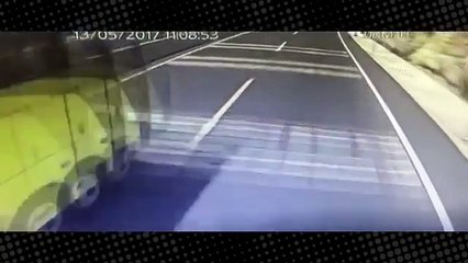 24 Kişinin Öldüğü Kazanın Görüntüleri Ortaya Çıktı! Son Sürat Ölüme Gitmişler