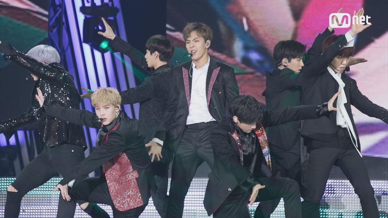 KCON 2017 JAPAN×M COUNTDOWN ｜몬스타엑스 (MONSTA X) _ INTRO+아름다워 (Beautiful)