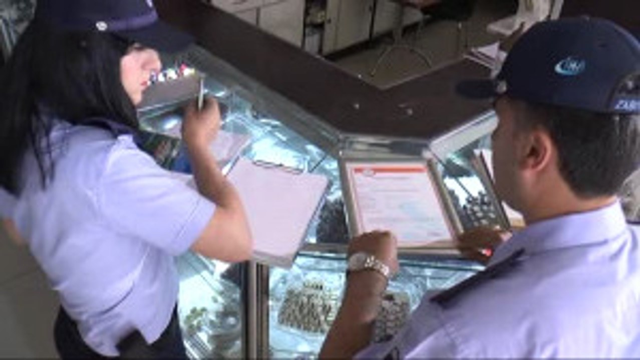 Arnavutköy Belediyesi Zabıta Ekiplerinden İş Yeri ve Marketlere Ramazan Denetimi