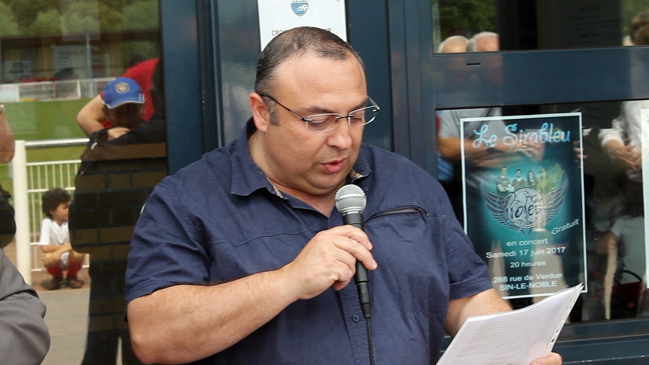 Discours du Vice-Président pour l'inauguration du terrain synthétique