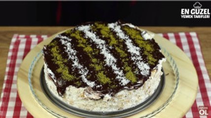 Bisküvili Kolay Yaş Pasta Tarifi