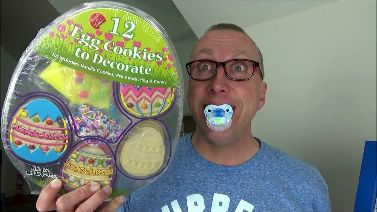 Bad Baby School 5 Coloring Eggs Easter Baskets Cookie Fail Toy Freaks ...