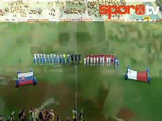 Quand le speaker met linkin park à la place des hymnes...