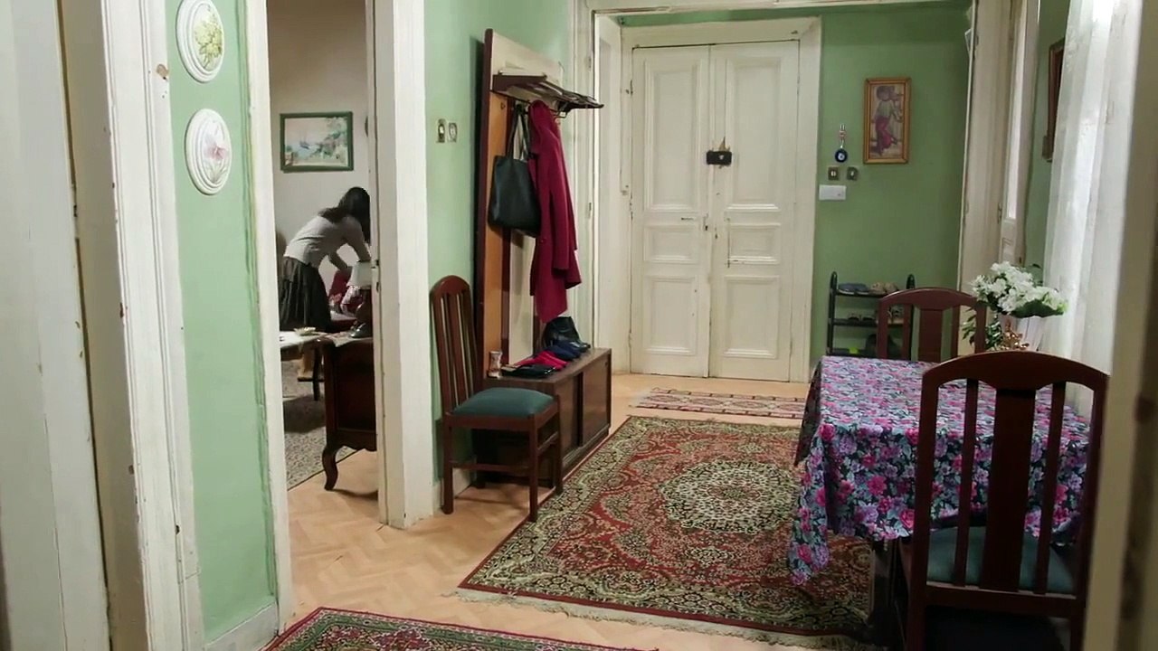 مسلسل حطام الحلقة 13 مترجم