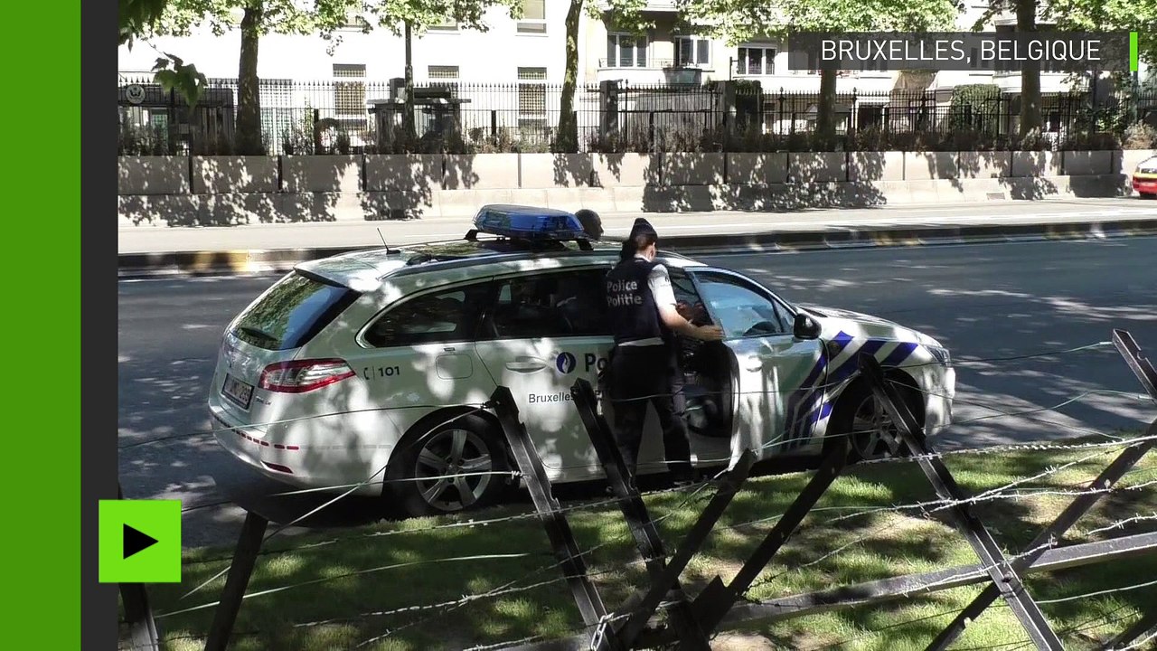 Trump à Bruxelles : des militants de Greenpeace escaladent une grue devant l’ambassade américaine