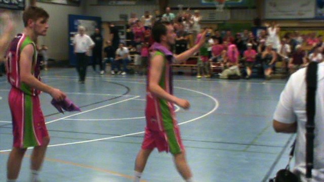 Basket régionale 2 test-match entre Maffle et Cointe ambiance 3