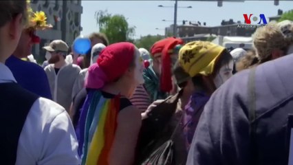 Brüksel'de NATO Protestosu