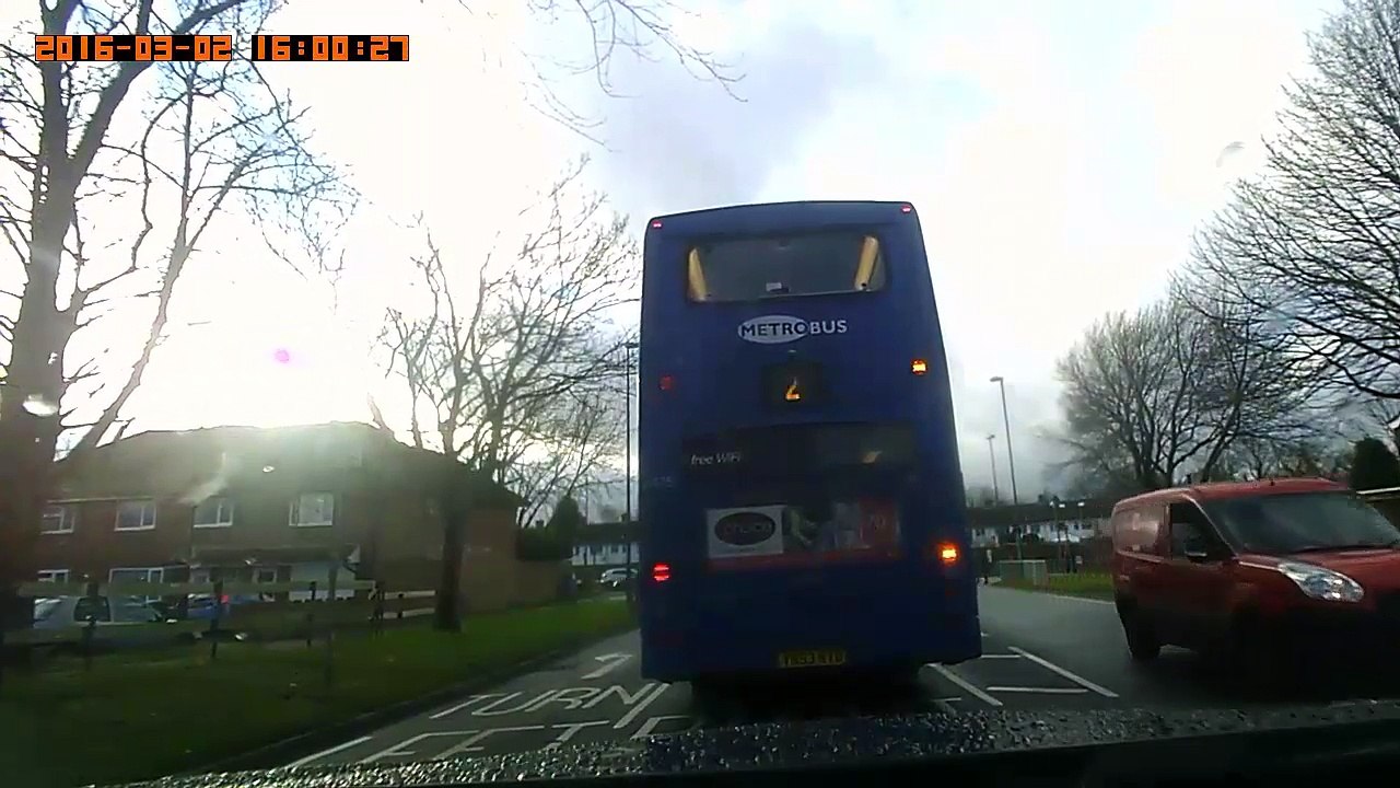 Dancing Bus
