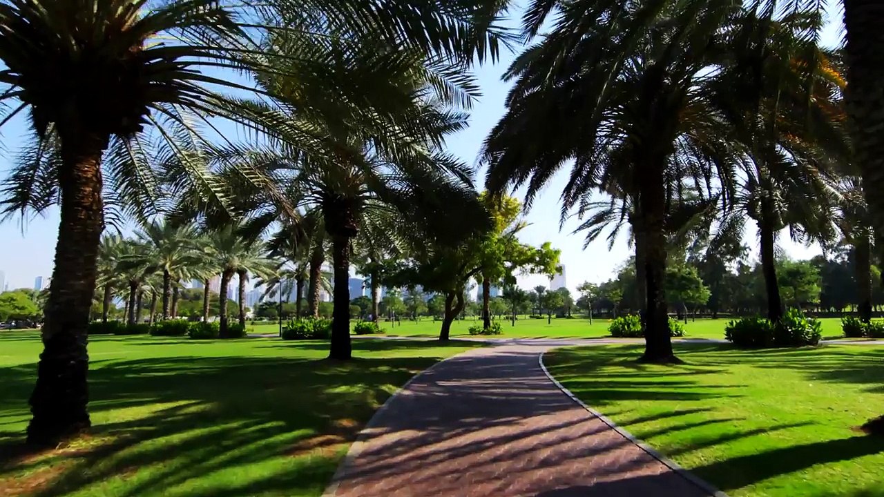 Dubai in 4K - City of Gold