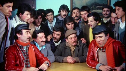 Çiçek Abbas Atışma Sahnesi - HD