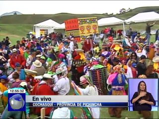 Download Video: Indígenas entregaron el Bastón Espiritual Indígena al Presidente Lenín Moreno Garcés