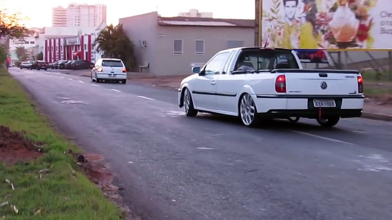 SAVEIRO G3   GOL G3   VOLCANO LONDON 18X6'   PNEUS DELINTE 165_40   SUSPENSÃO FIXA