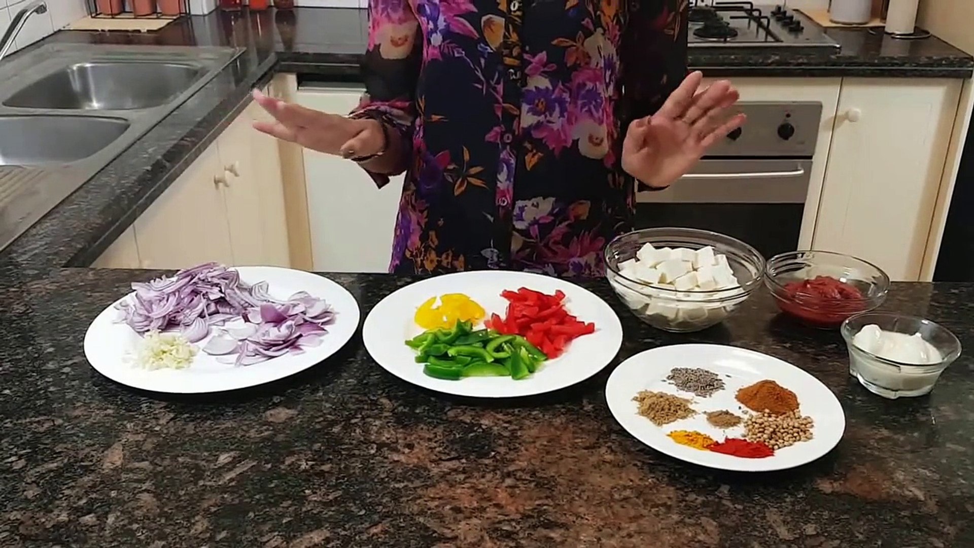 How To Make Restaurant Style Kadhai Paneer