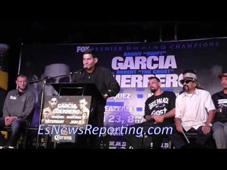 Crazy Angel Garcia on stage at garcia vs guerrero Press Conference - EsNews Boxing