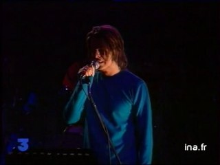 David Bowie TV report Paris France 14 oct 1999