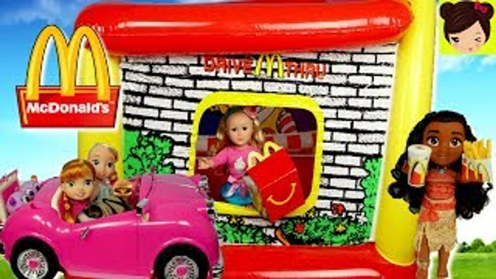 McDonald's Drive-Thru Casita Inflable Jugando con Barbie, Elsa Moana - Juguetes  Titi - Dailymotion Video