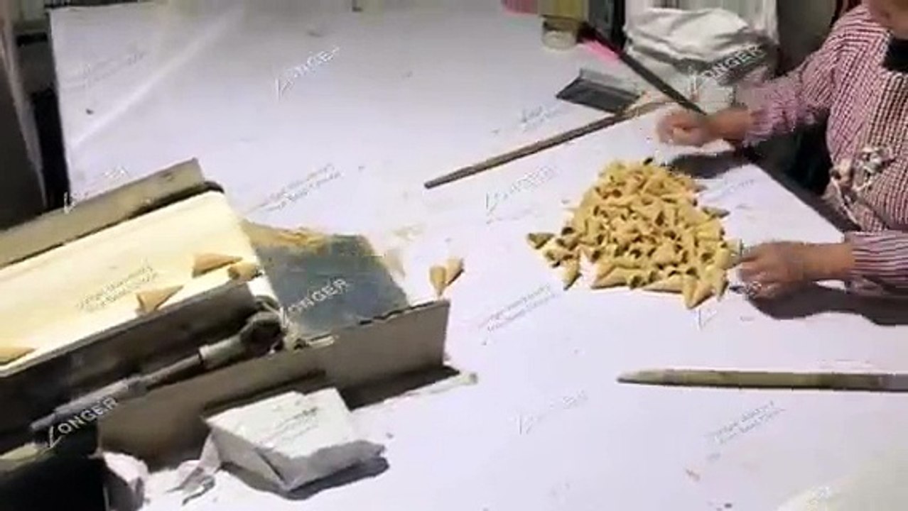 Automatic Ice Cream Cone Making Machine Ice Cre...