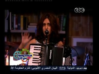 #حكومة_نص_الليل | العسيلي يحتفل بانتهاء الموسم الأول للبرنامج مع فرقة - يسرا الهواري