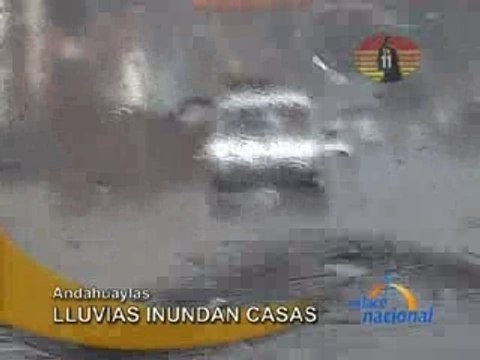 LLUVIAS INUNDAN CASAS - ANDAHUAYLAS