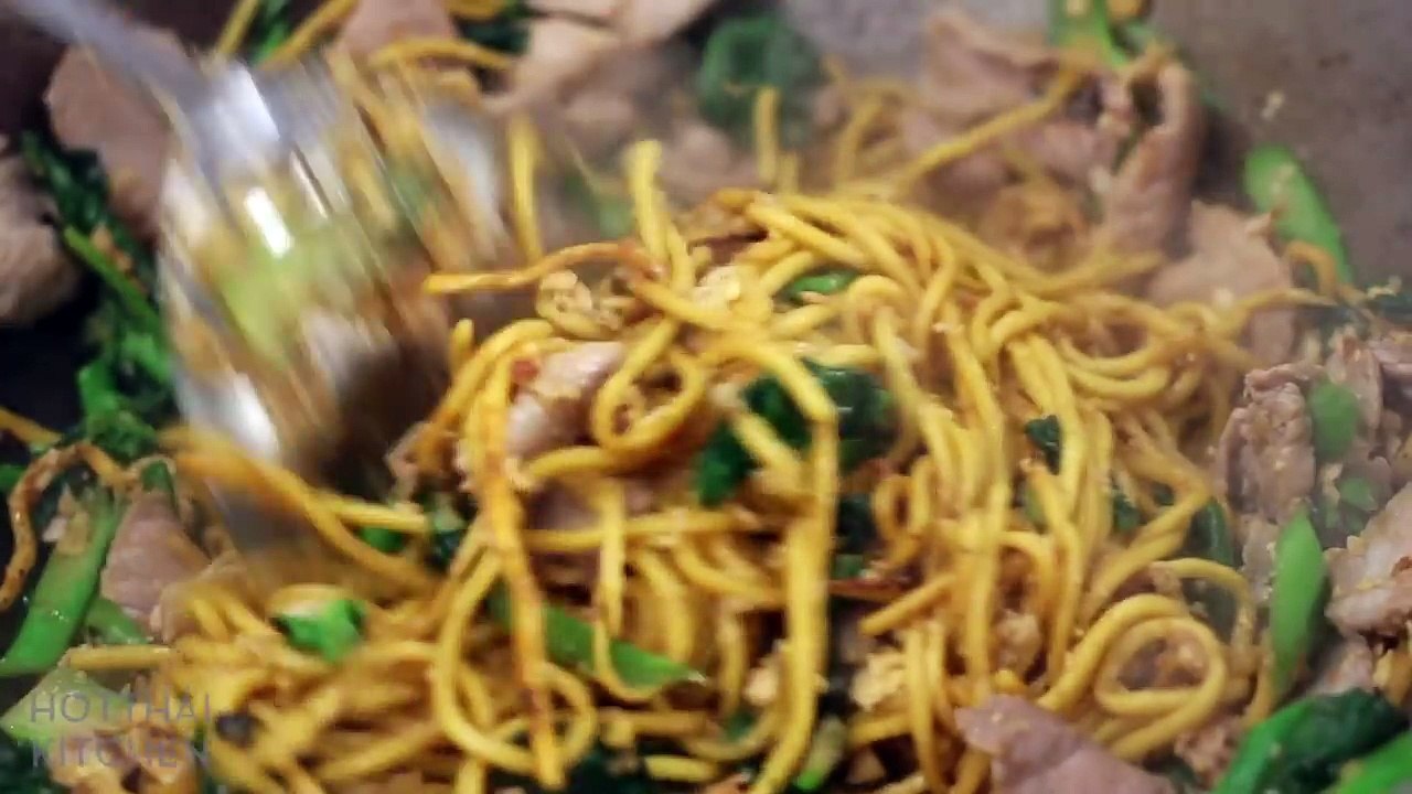 The BEST Wok to Buy! - Hot Thai Kitchen!