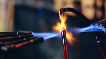 So That’s How Neon Lights Are Made