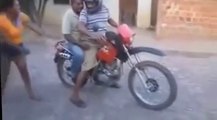 Amazing FUNNY Falls Motorcycles 2234234