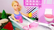 Barbie videos - Barbie Bath Tub - Barbie bathroom - Barbie games - Juguetes de Barbie
