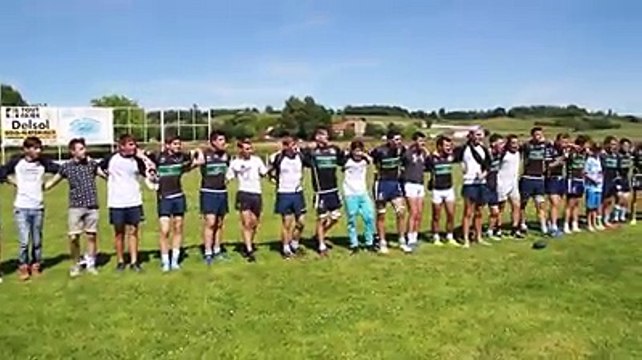 Le chant de la victoire des juniors balandrade du Rugby Quercy Lot