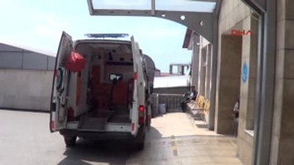 Zonguldak Otomobilin Çarptığı 2 Yaşındaki Çocuk Ağır Yaralandı