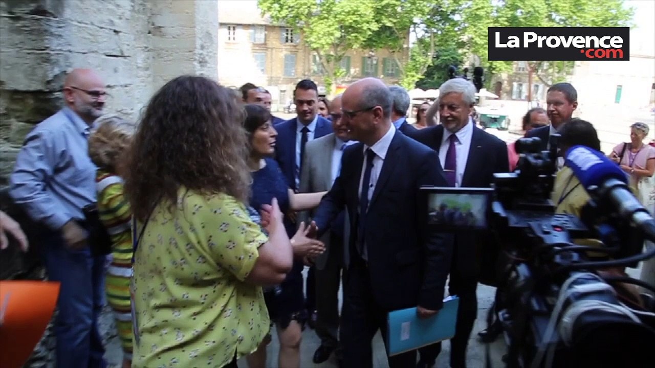 Jean-Michel Blanquer veut que les devoirs soient faits à l'école