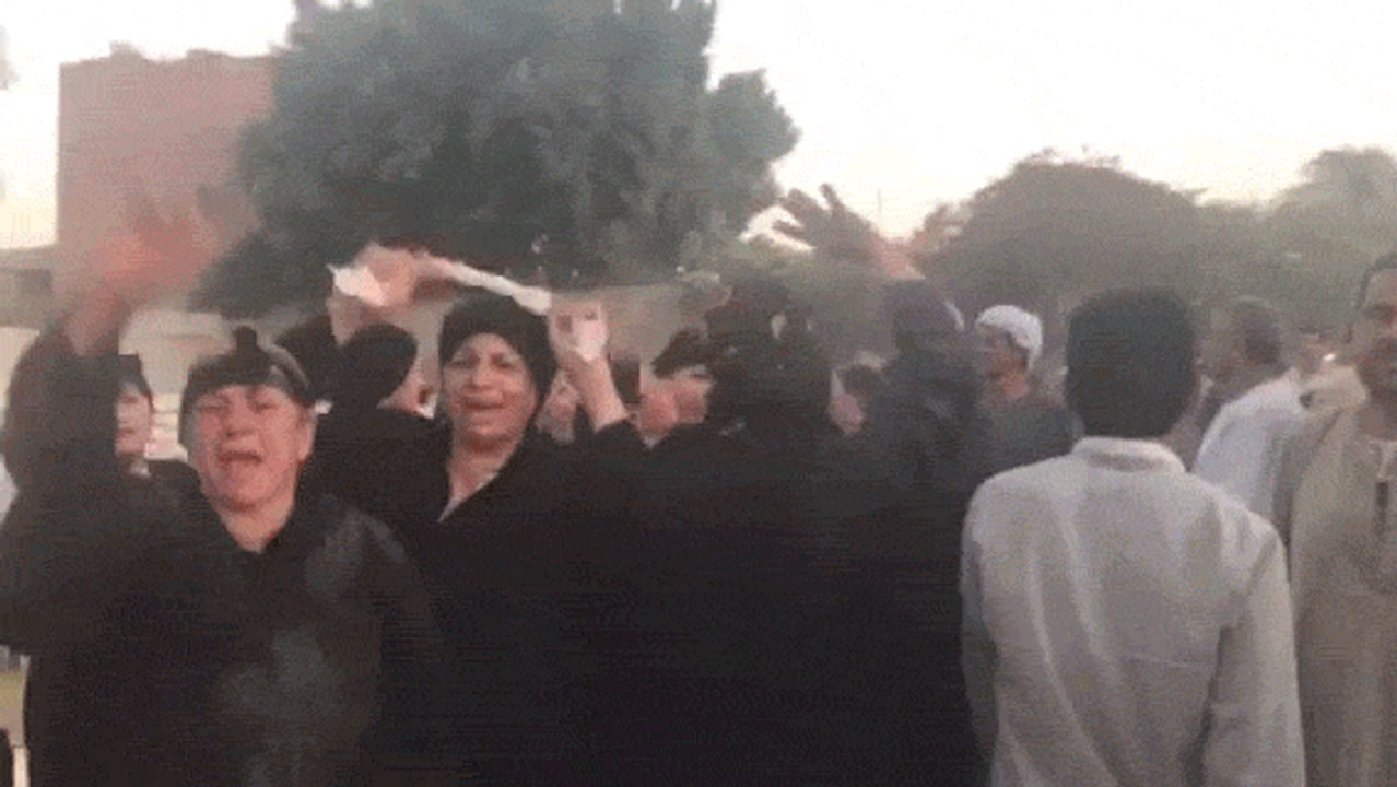 Gunmen attack bus carrying Coptic Christians in Egypt