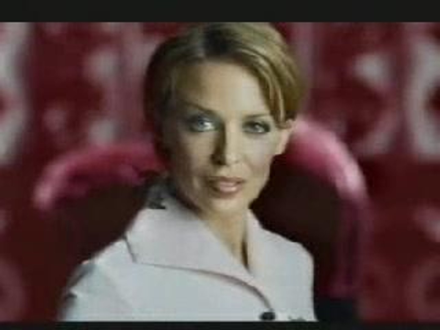Pub] Kylie Minogue - Lingerie - Vidéo Dailymotion