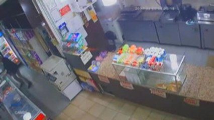 Hastane Kantinindeki Silahlı Saldırı Kamerada