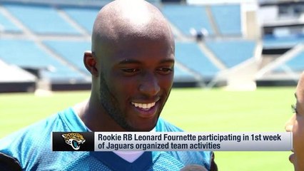 Not a pass catcher? Fournette begs to differ