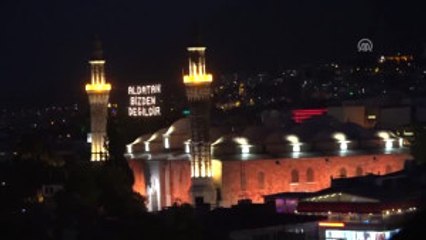 Ulu Cami'de Teravih Namazı