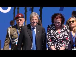 Gentiloni al Vertice Nato a Bruxelles, arrivo e punto stampa (25.05.17)