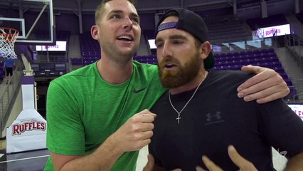 World Record Edition _ Dude Perfect-gm2_6DX_0Bw(000518.955-000626.151)