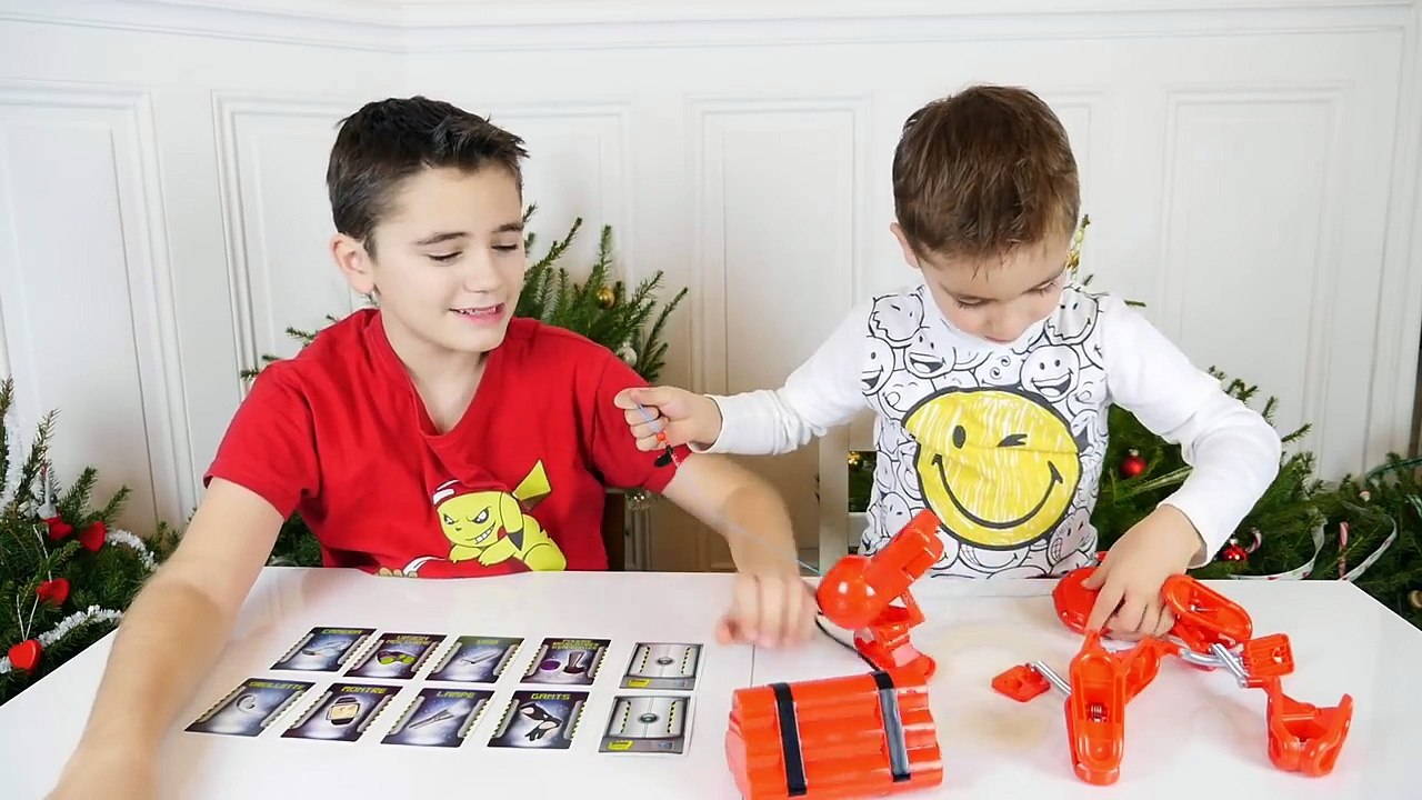 JEU - CHRONO BOMB - Désamorce la bombe avant l'explosion ! - Jeu d'action et de Réflexe